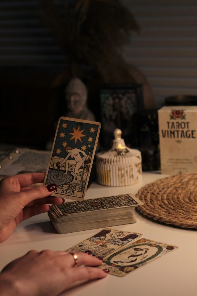  Intuitive psychic reading session providing guidance and perspective